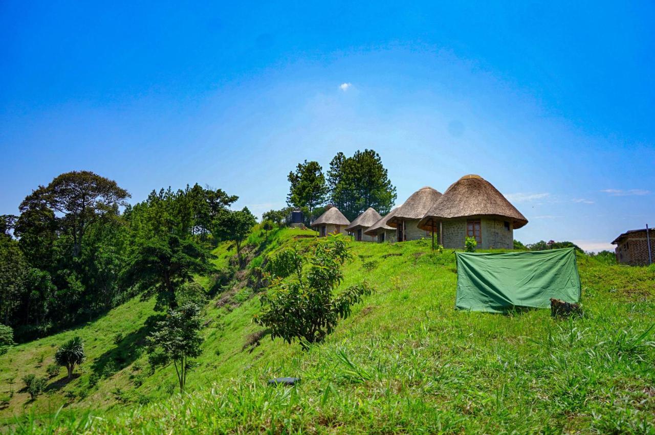 Lake Nyamirima Cottages Fort Portal ภายนอก รูปภาพ