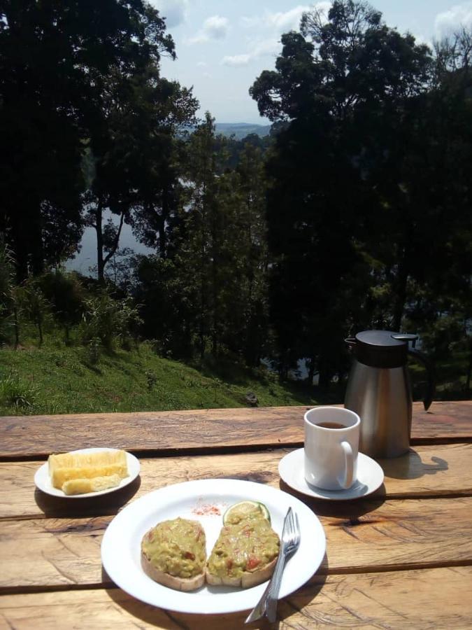 Lake Nyamirima Cottages Fort Portal ภายนอก รูปภาพ